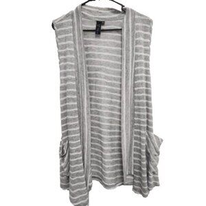 Focus Casual Life Womens Sleeveless Cardigan Medium Gray Striped Open Lagenlook‎